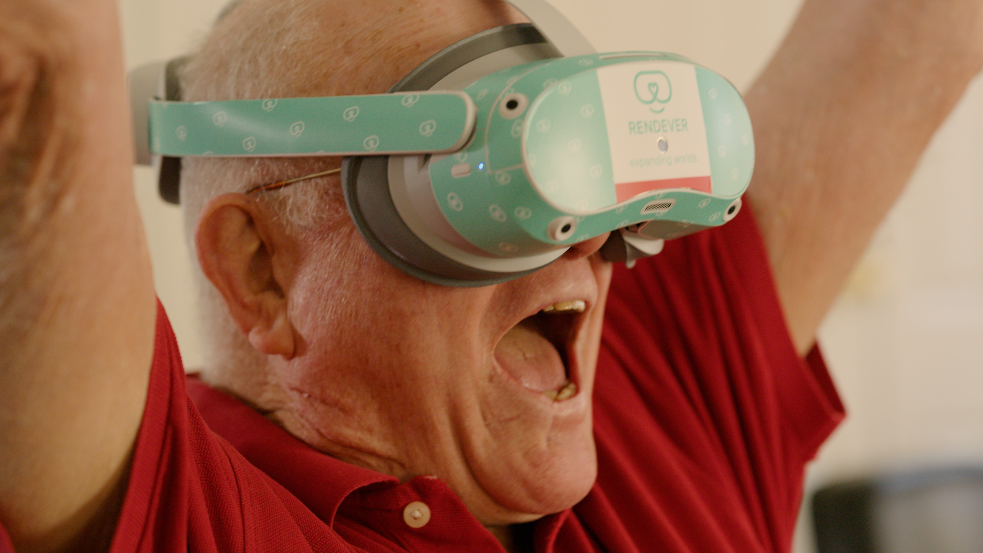 senior man enjoying vr